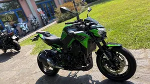 Kawasaki Z 900 (2021 - 24)  (4)