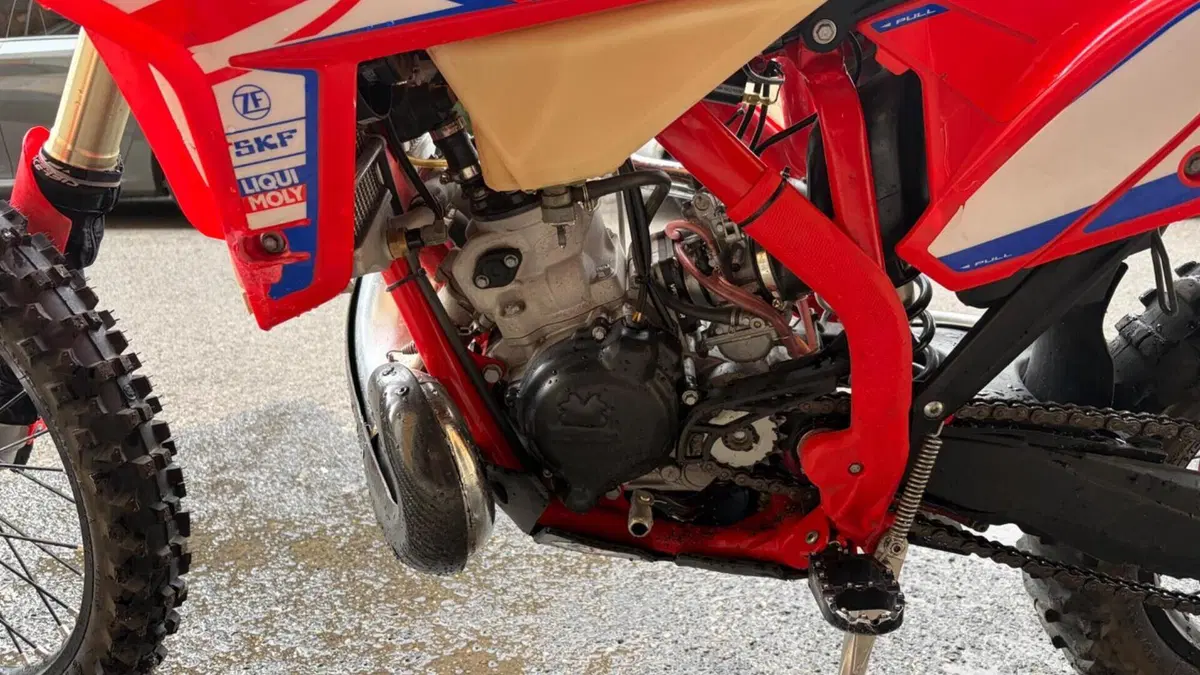 Betamotor RR 200 2T Enduro (2022)  (5)