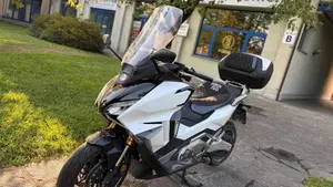 Honda Forza 750 DCT Urban (2021 - 24)  (4)