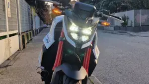 Honda CB 750 Hornet (2023 - 24) 