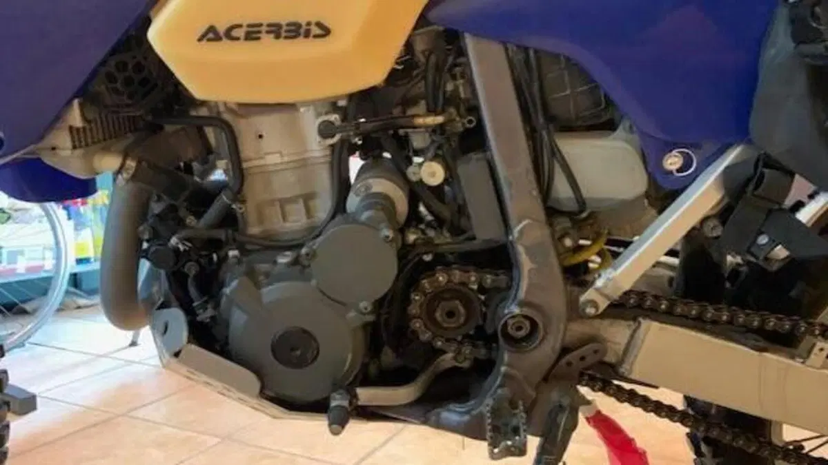 Suzuki DR-Z 400 S (2000 - 06)  (6)
