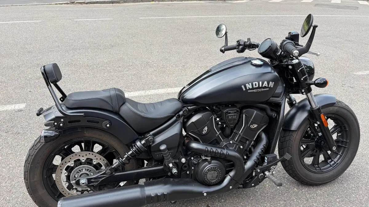 Indian Scout 1250 Bobber Limited + Tech (2025 - 26)  (5)