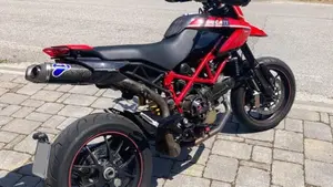 Ducati Hypermotard 1100 EVO SP (2010 - 12)  (16)