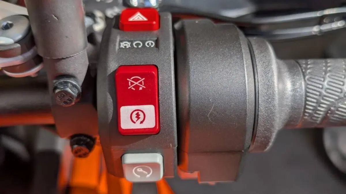 KTM 1290 Super Adventure S (2017 - 20)  (13)