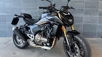 QJ Motor SRK 550 (2024 - 25) usata