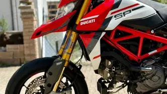 Ducati Hypermotard 950 SP (2022 - 25) usata