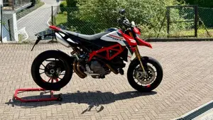 Ducati Hypermotard 950 SP (2022 - 25)  (7)