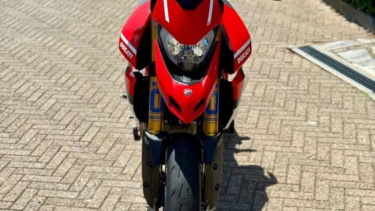 Ducati Hypermotard 950 SP (2022 - 25)  (8)