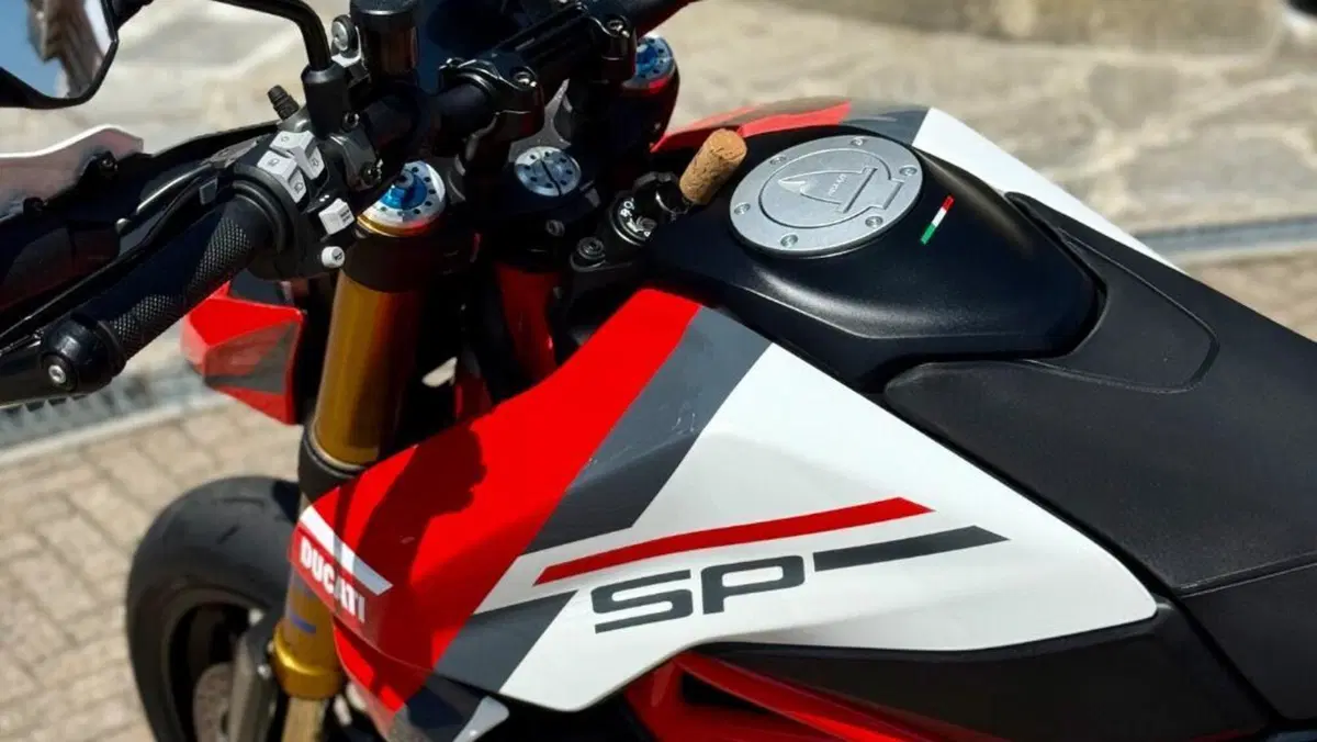 Ducati Hypermotard 950 SP (2022 - 25)  (13)