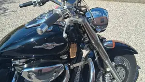 Suzuki VL 800 Intruder C (2005 - 06)  (4)