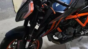 KTM 1290 Super Duke R (2022 - 23)  (6)