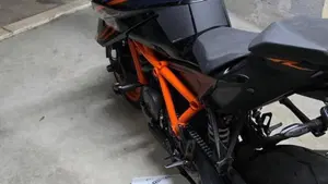 KTM 1290 Super Duke R (2022 - 23)  (10)