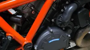 KTM 1290 Super Duke R (2022 - 23)  (13)