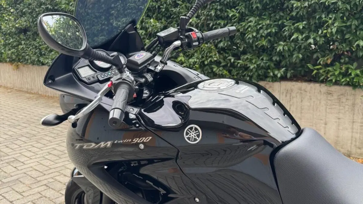 Yamaha TDM 900 (2002 - 14)  (2)