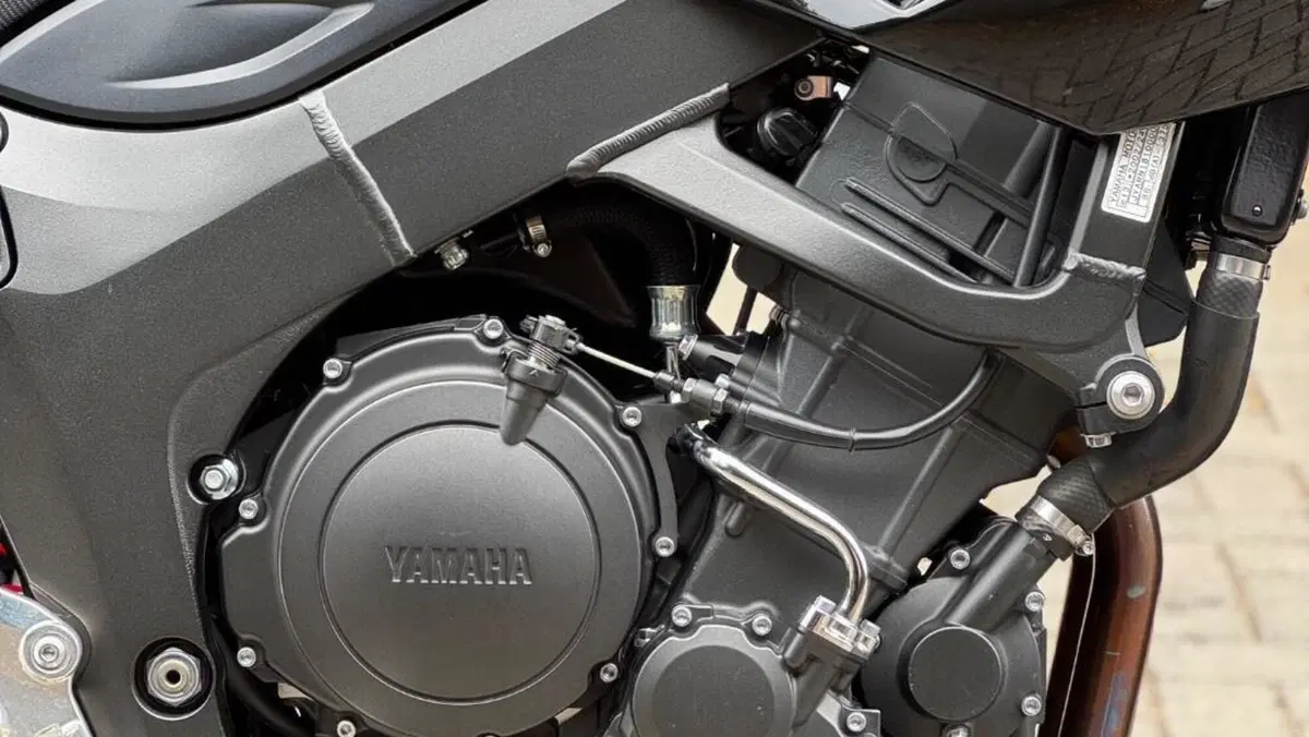 Yamaha TDM 900 (2002 - 14)  (4)