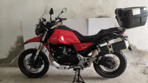 Moto Guzzi V85 TT (2019 - 20) 