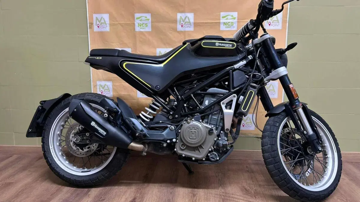 Husqvarna Svartpilen 401 (2018 - 19)  (2)