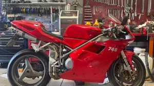 Ducati 748 Biposto (1998 - 03) 