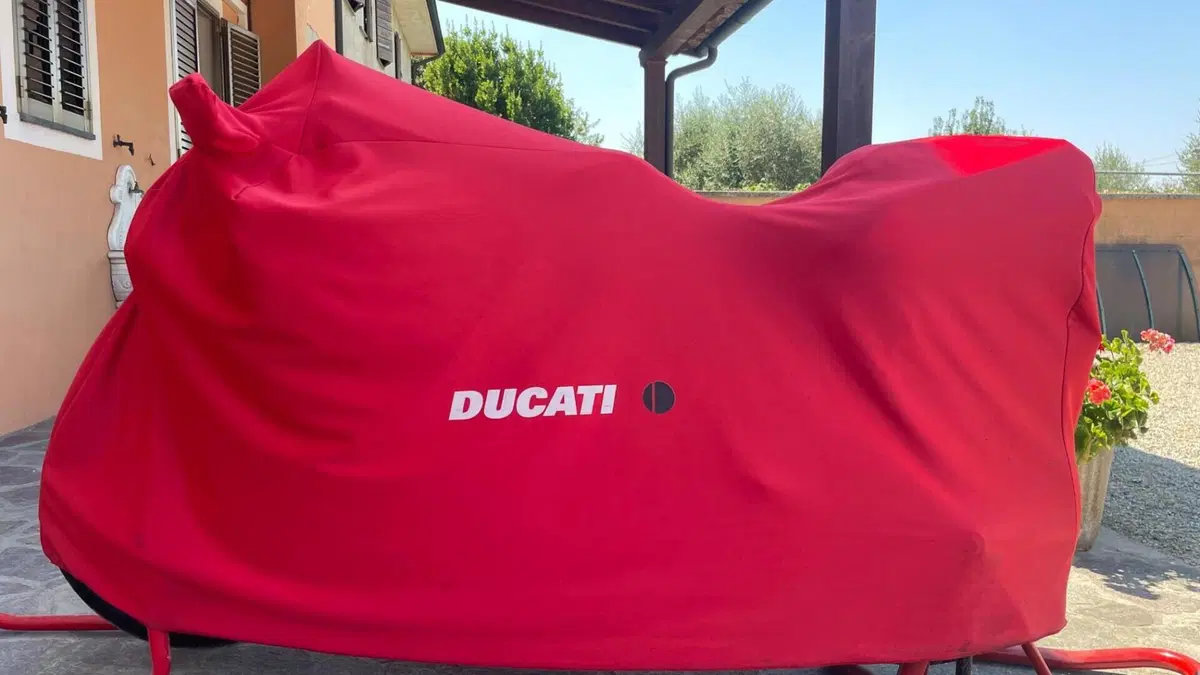 Ducati 748 Biposto (1998 - 03)  (6)