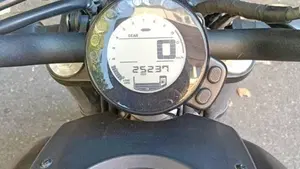 Yamaha XSR 700 ABS (2016 - 20)  (4)