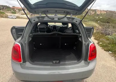 MINI Mini 1.5 Cooper (6)