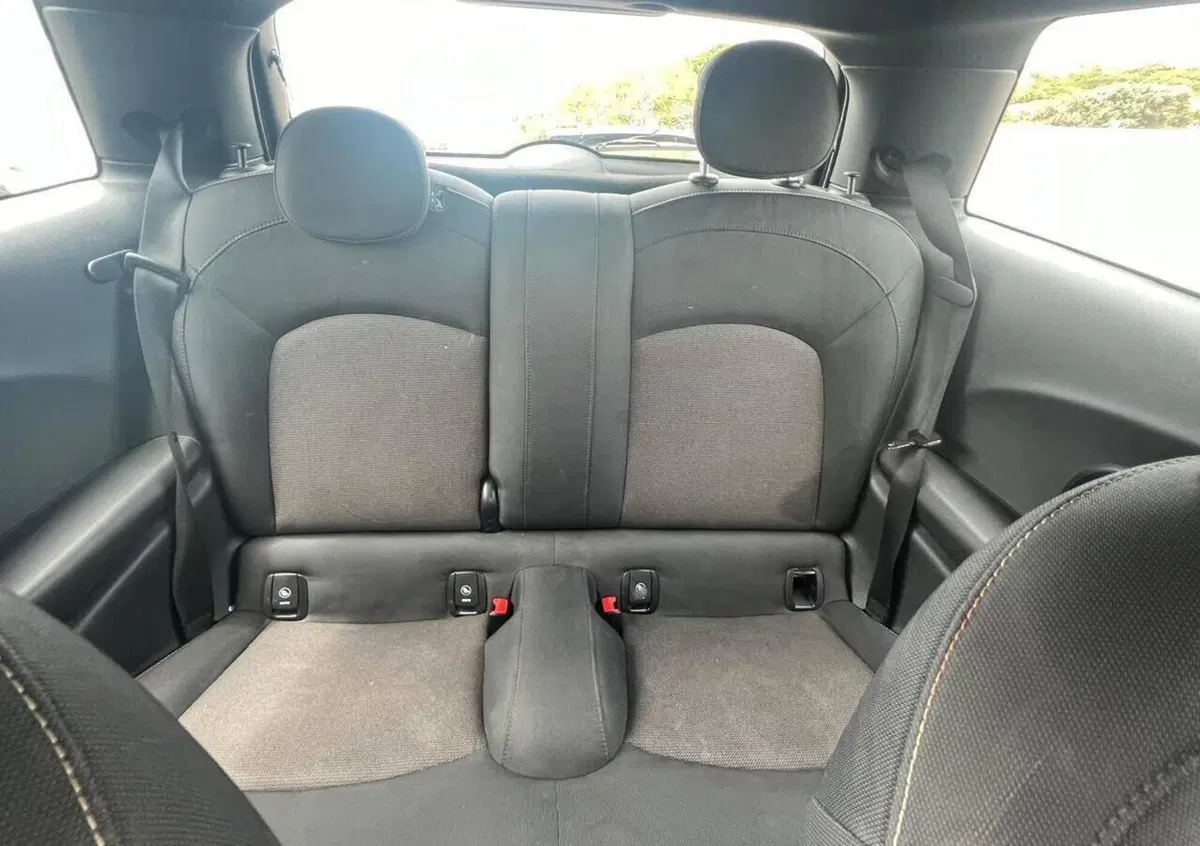 MINI Mini 1.5 Cooper (7)