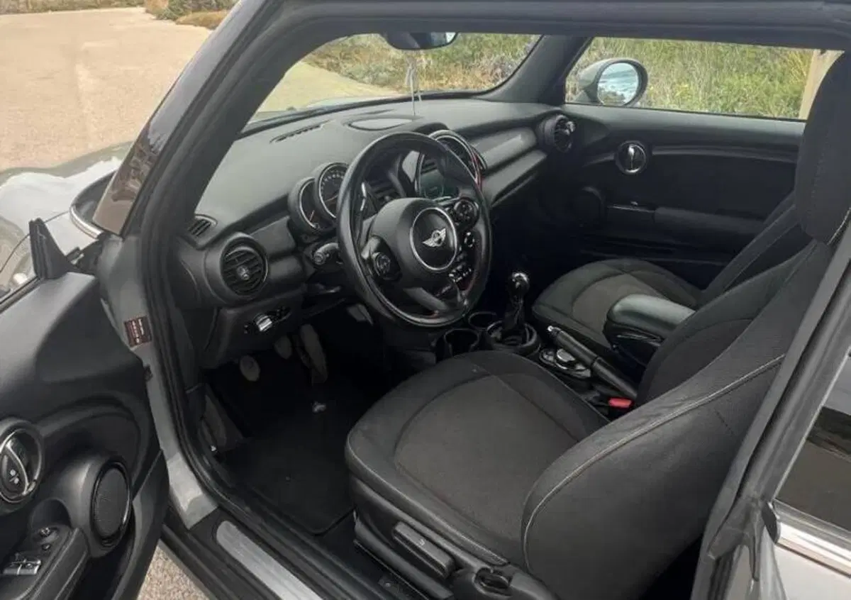 MINI Mini 1.5 Cooper (15)