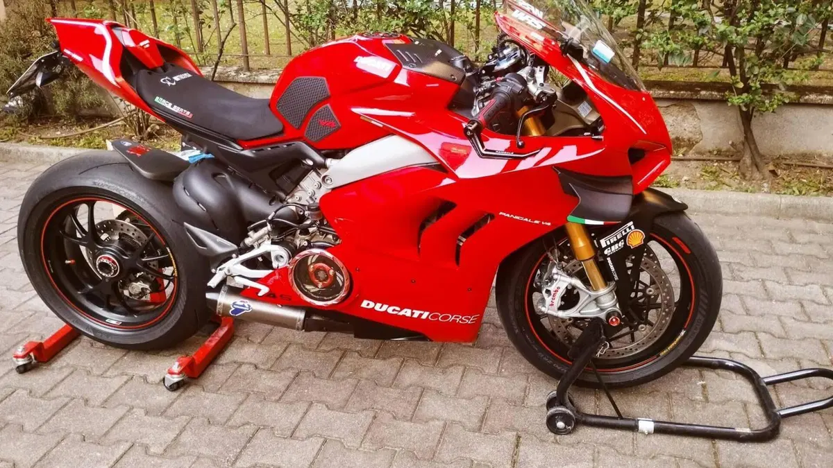 Ducati Panigale V4 1100 (2018 - 19)  (2)