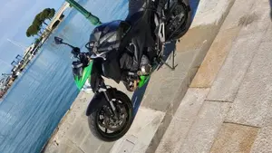 Kawasaki Z 800 Performance ABS (2013)  (2)