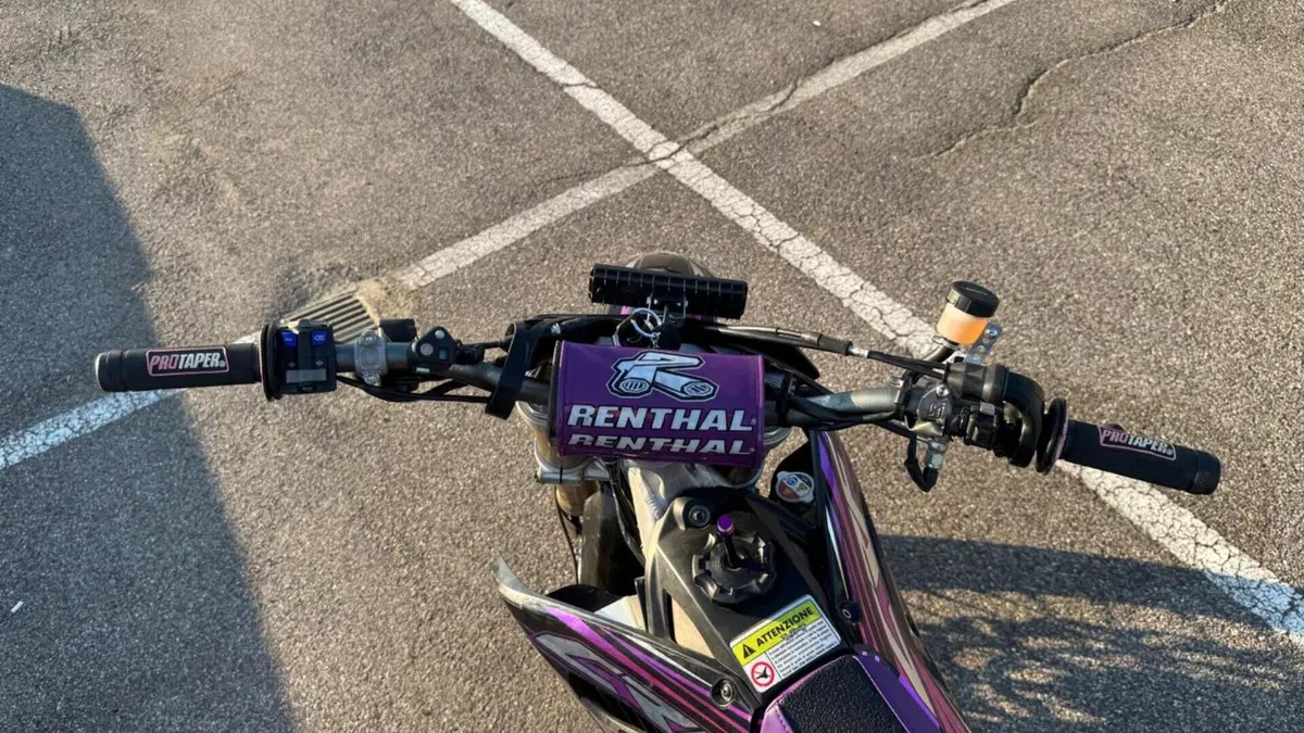 Honda CRF 450R (2017)  (11)