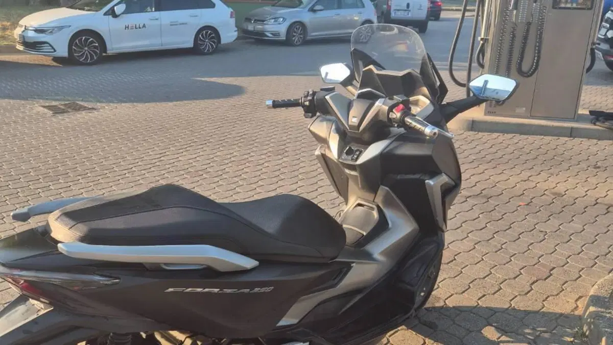Honda Forza 350 (2022 - 24)  (2)