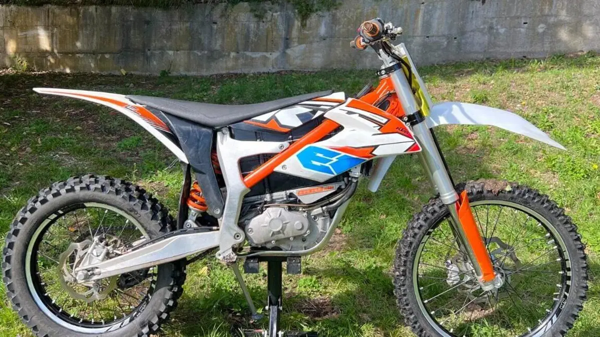KTM Freeride E-SX (2014 - 17)  (3)