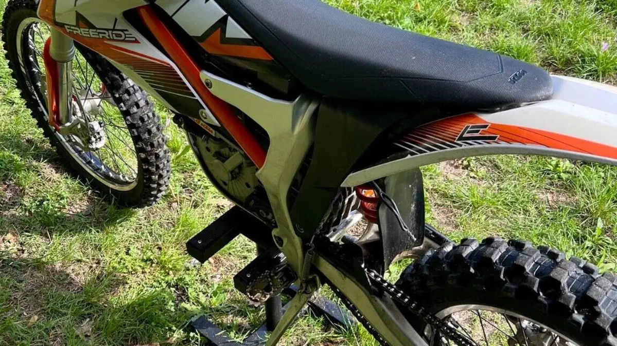 KTM Freeride E-SX (2014 - 17)  (7)
