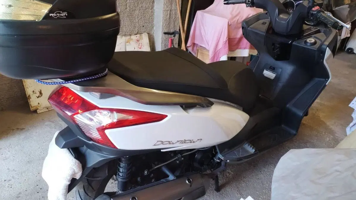 Kymco Downtown 200i (2009 - 16)  (2)
