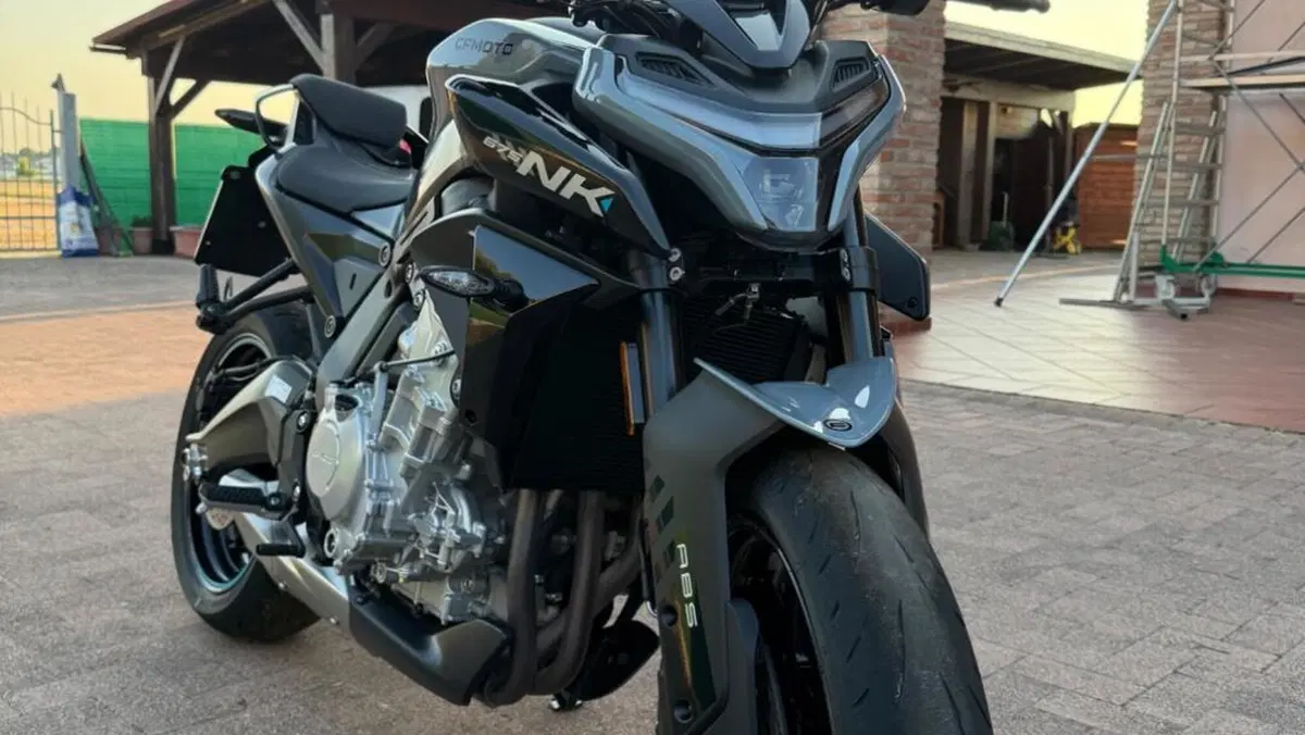 CFMOTO 675NK (2025 - 26)  (4)