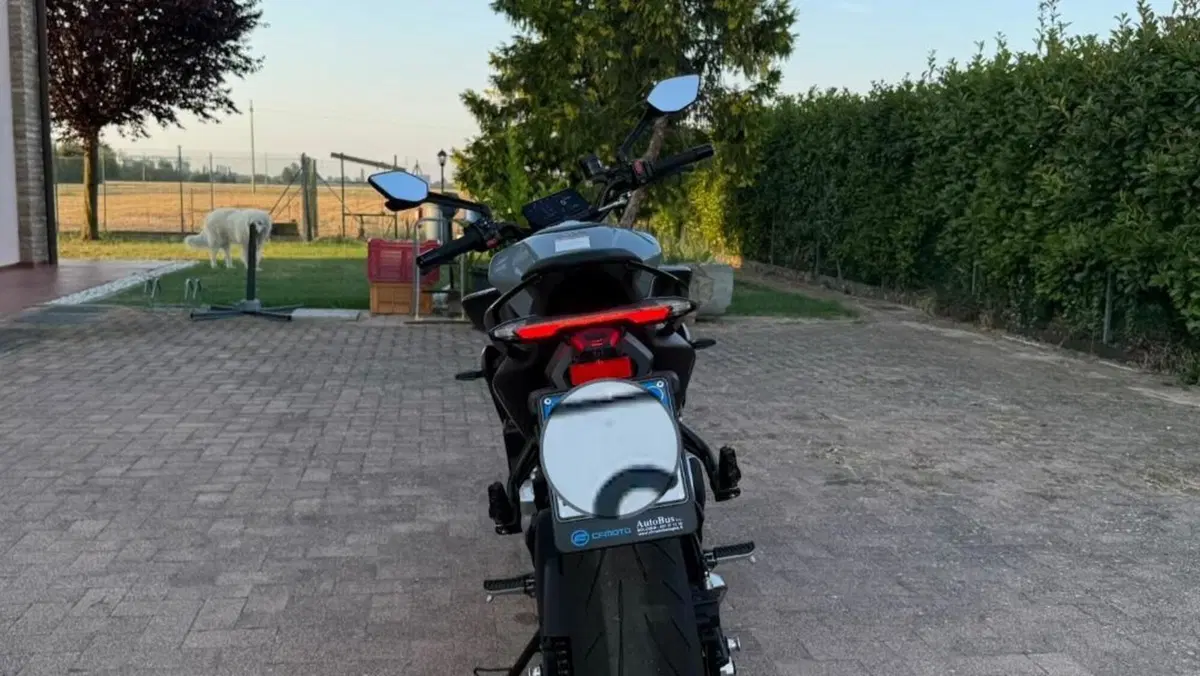 CFMOTO 675NK (2025 - 26)  (6)