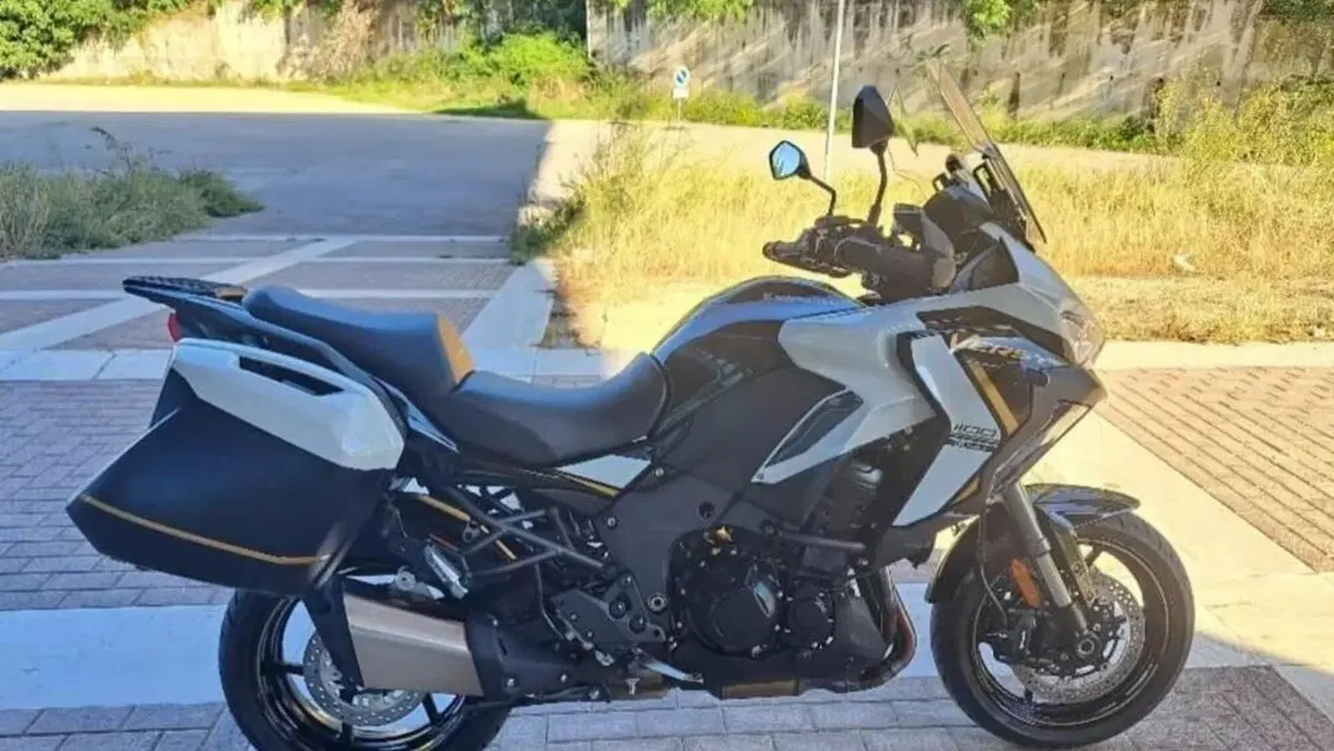 Kawasaki Versys 1100 SE Tourer (2025 - 26)  (4)