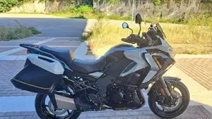Kawasaki Versys 1100 SE Tourer (2025 - 26)  (4)