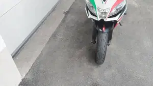 Aprilia RSV4 R (2009 - 12)  (2)