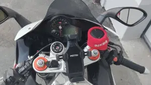Aprilia RSV4 R (2009 - 12)  (17)