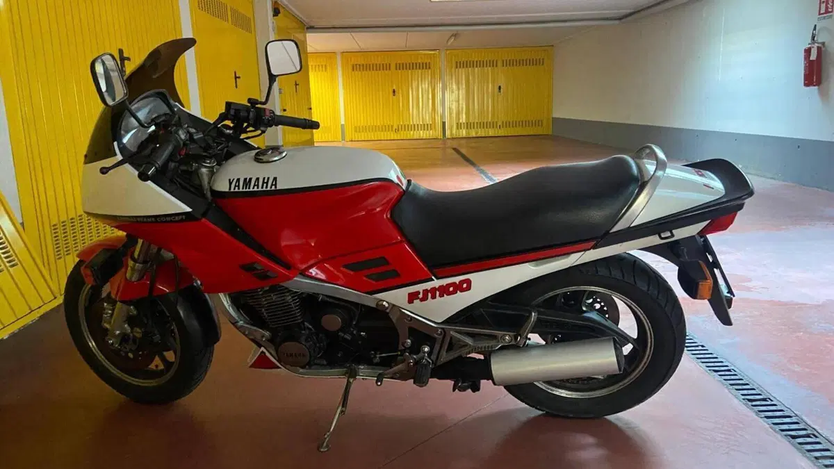 Yamaha   (3)