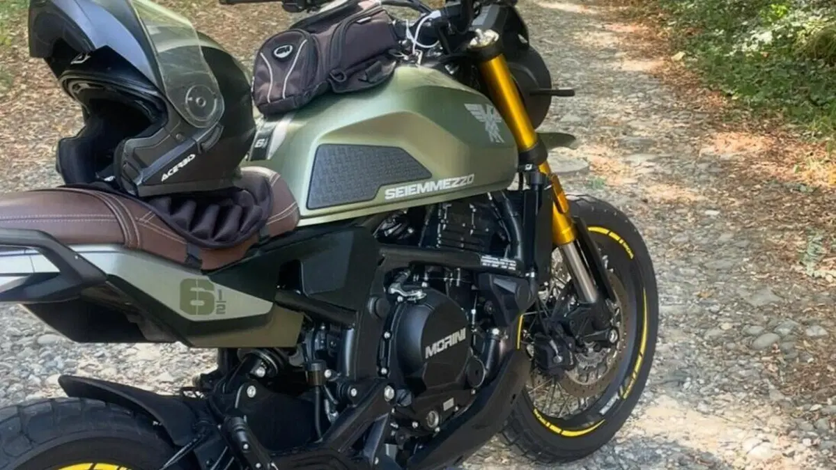 Moto Morini SEIEMMEZZO SCR (2022 - 26)  (3)