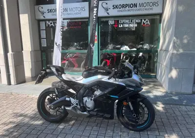 CFMOTO 675SR-R (2025 - 26) - Annuncio 10080409