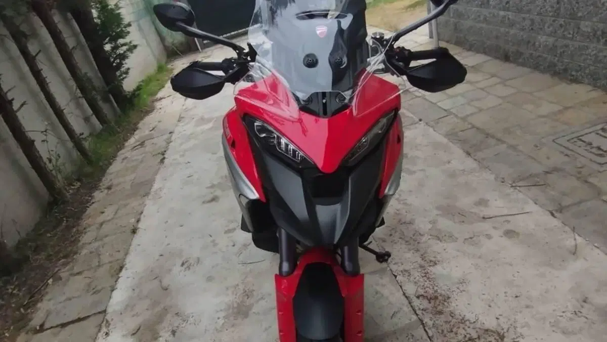 Ducati Multistrada V4 S (2021 - 24)  (2)