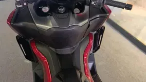 Honda Forza 750 DCT Urban (2021 - 24)  (9)