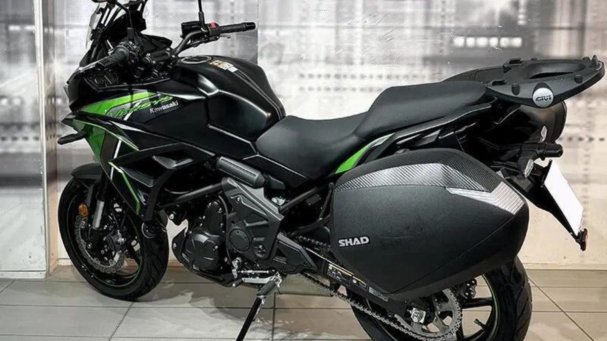 Kawasaki Versys 650 (2021 - 24)  (2)