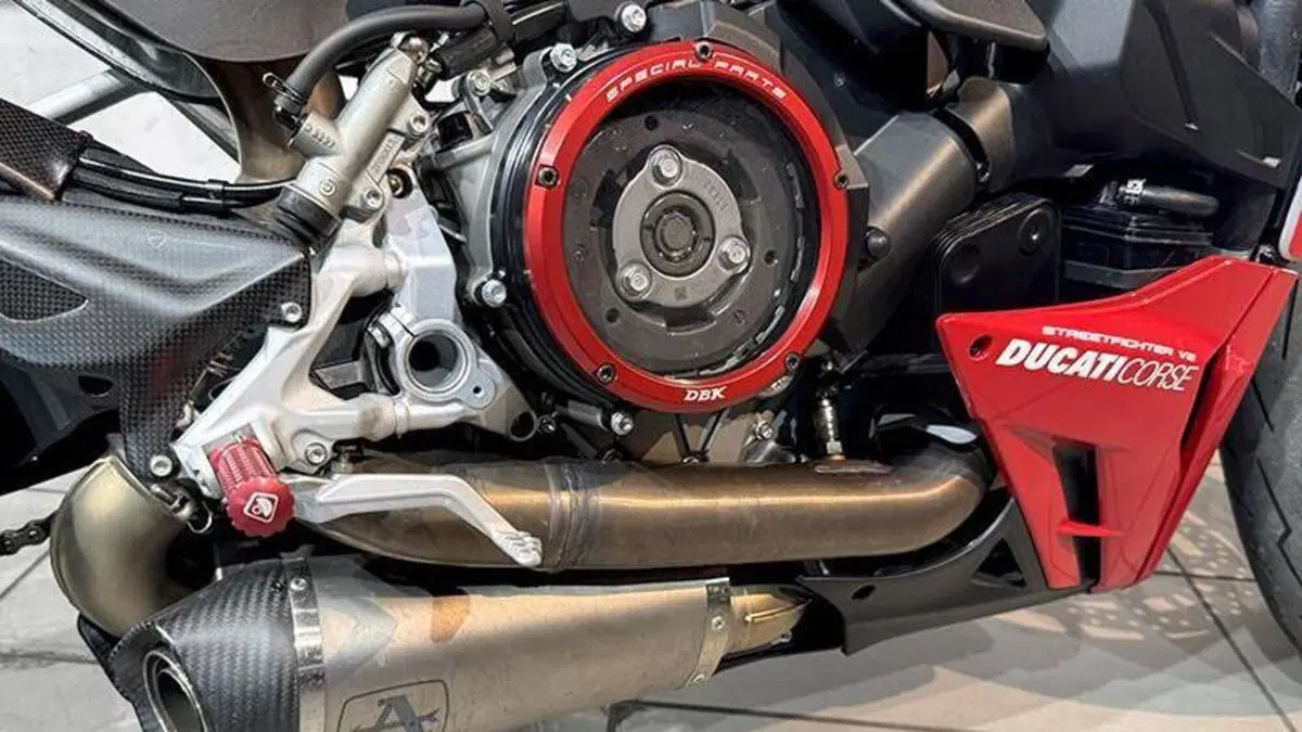 Ducati Streetfighter V2 (2022 - 24)  (4)