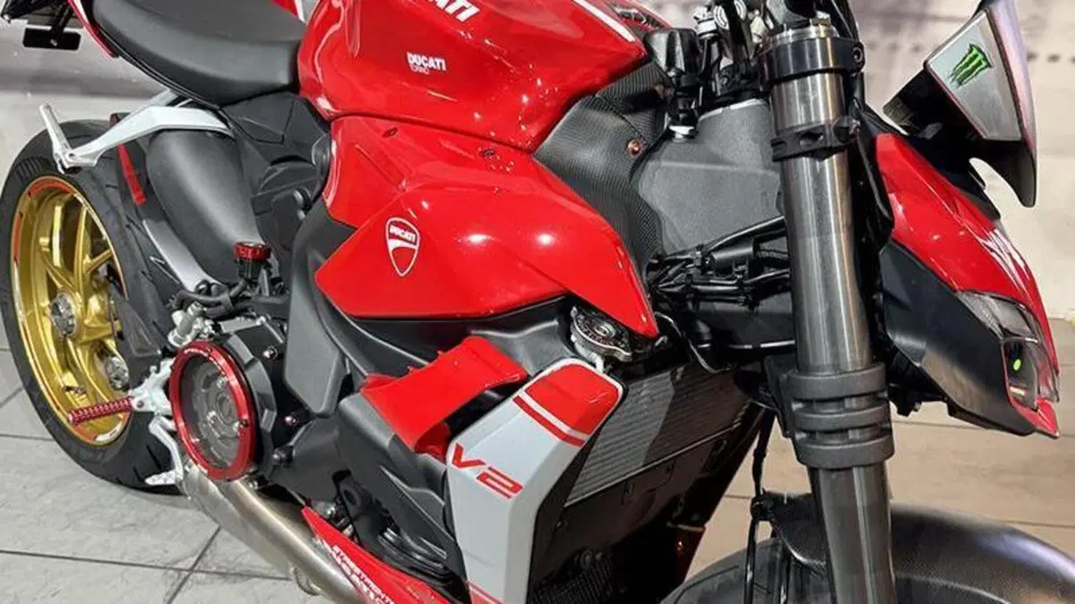 Ducati Streetfighter V2 (2022 - 24)  (9)