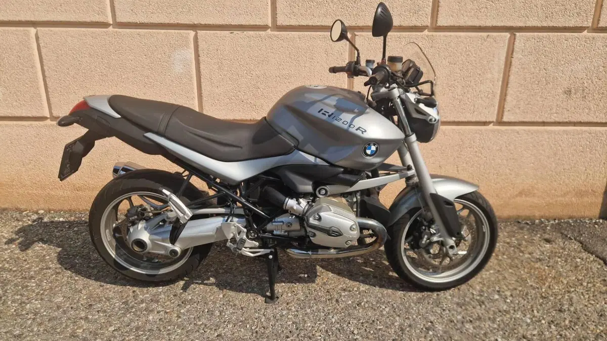 Bmw R 1200 R (2006 - 11)  (2)