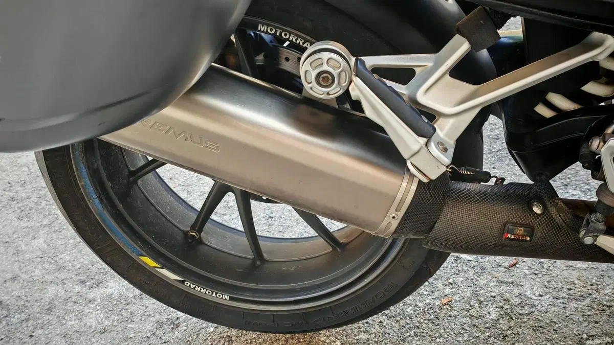 Bmw R 1200 RS (2015 - 16)  (8)